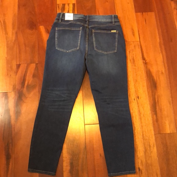 WHBM high rise skinny jeans. - Picture 8 of 11